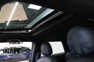 MINI Cooper SE Yours Trim