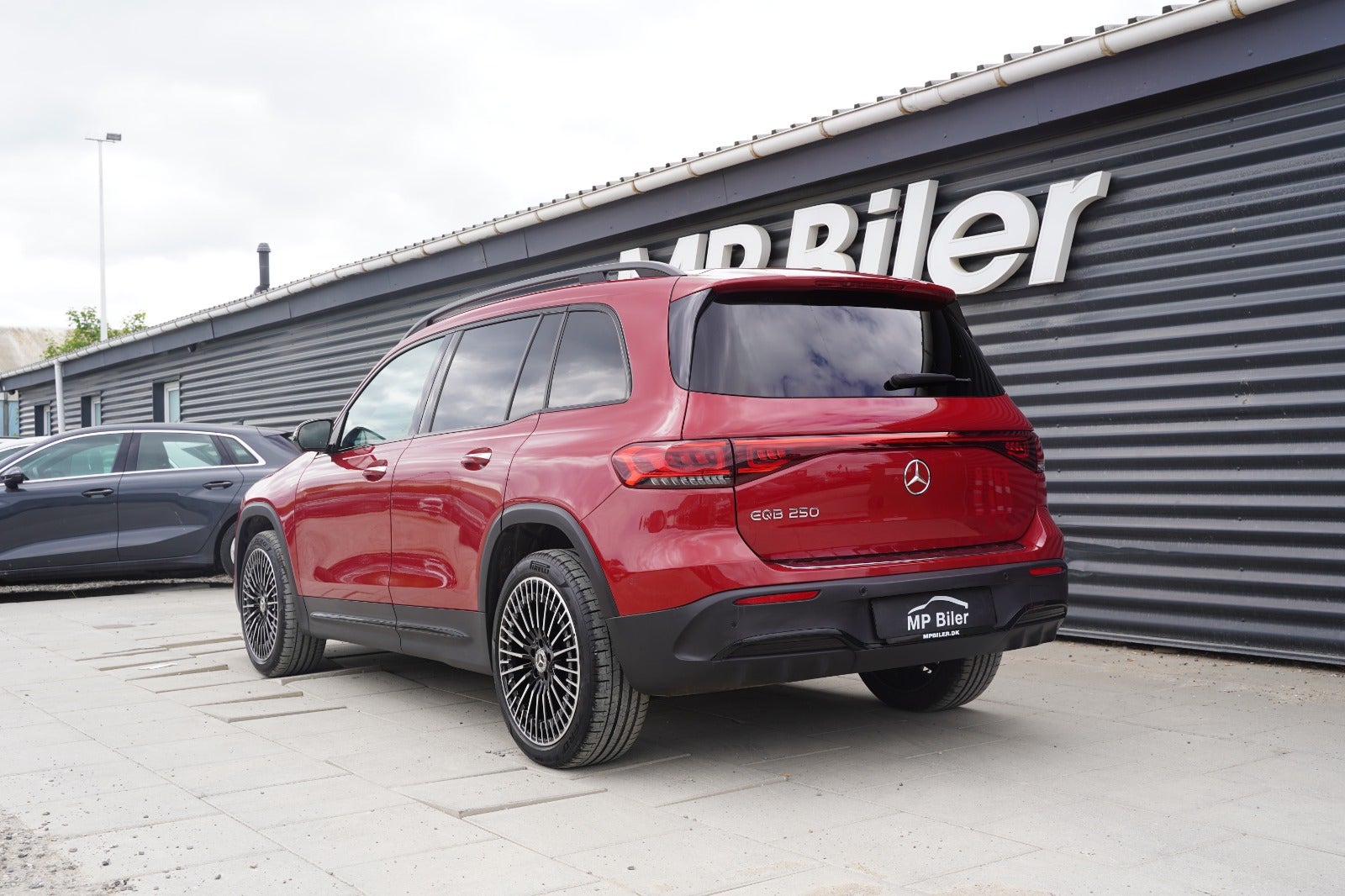 Billede af Mercedes EQB250 AMG Line
