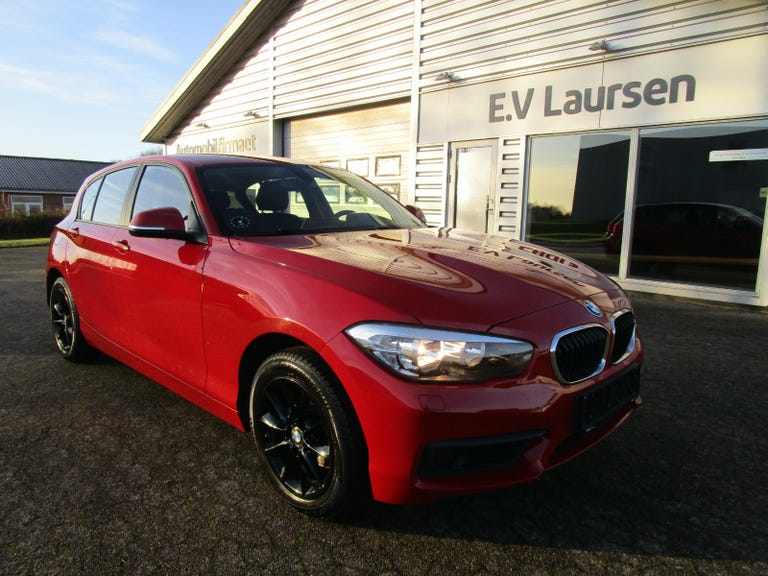 BMW 118d Connected