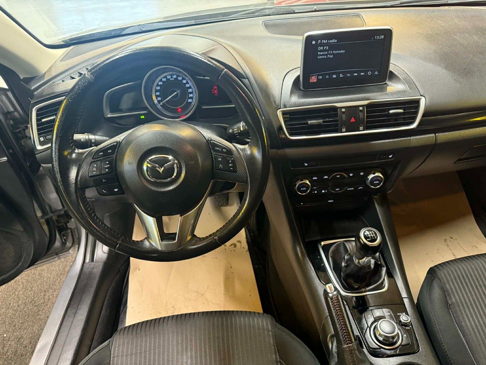 Billede af Mazda 3 2,0 SkyActiv-G 120 Vision