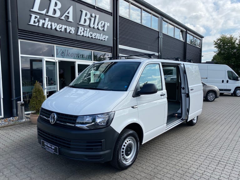 VW Transporter TDi 150 Kassevogn DSG lang