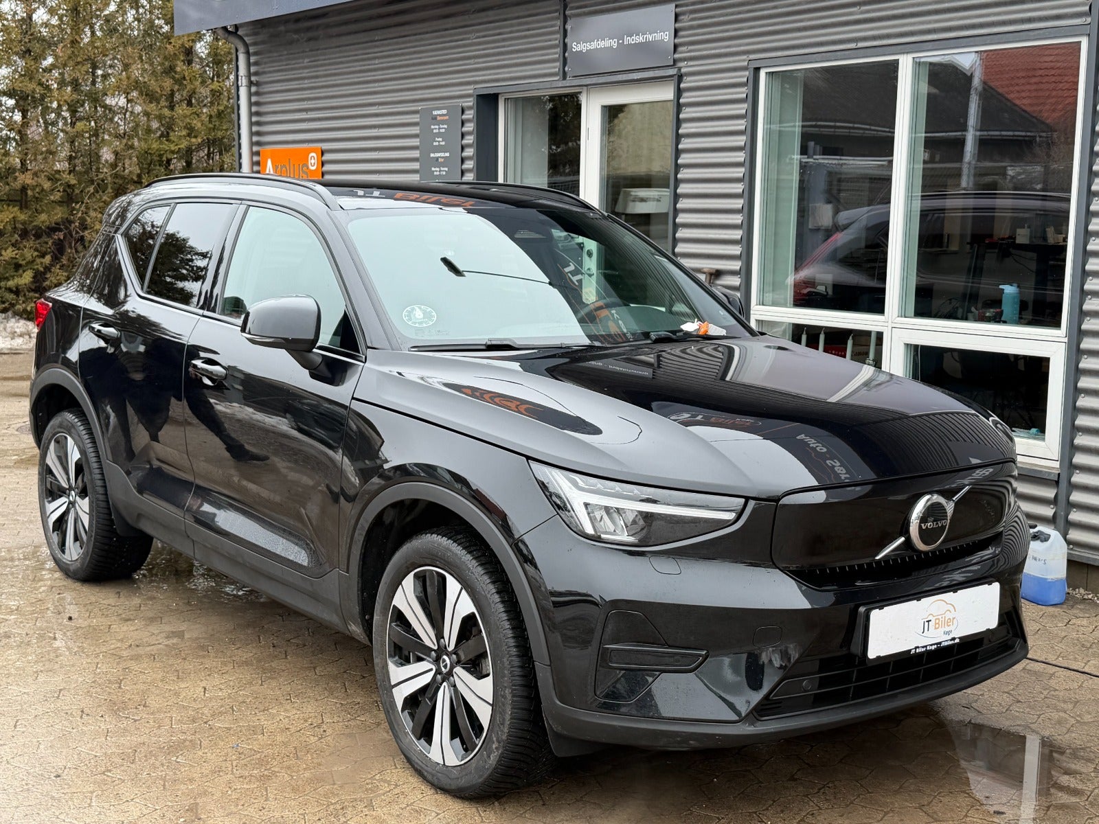 Volvo XC40 P6 ReCharge Core
