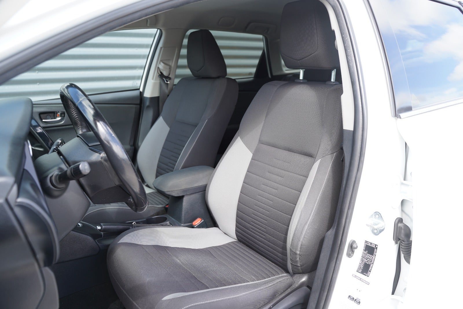 Billede af Toyota Auris 1,8 Hybrid H2 Comfort Touring Sports CVT