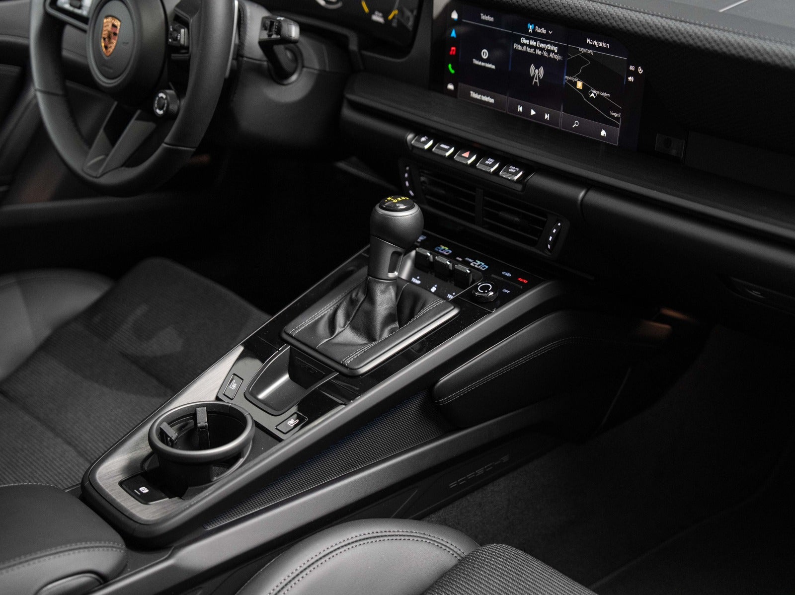 Gallery image 17 of 18