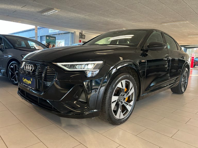 Audi e-tron S-line Sportback quattro