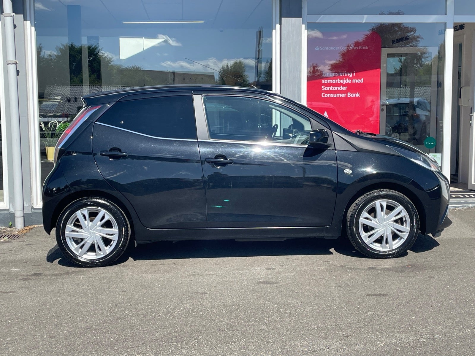 Billede af Toyota Aygo 1,0 VVT-i x-black