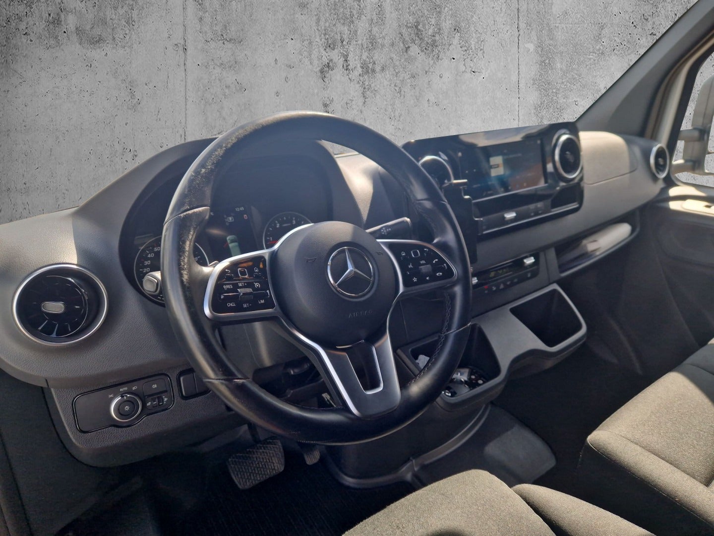 Billede af Mercedes Sprinter 316 2,2 CDi A3 Alukasse m/lift/køl aut. RWD