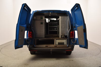 VW Transporter TDi 150 Kassevogn DSG lang