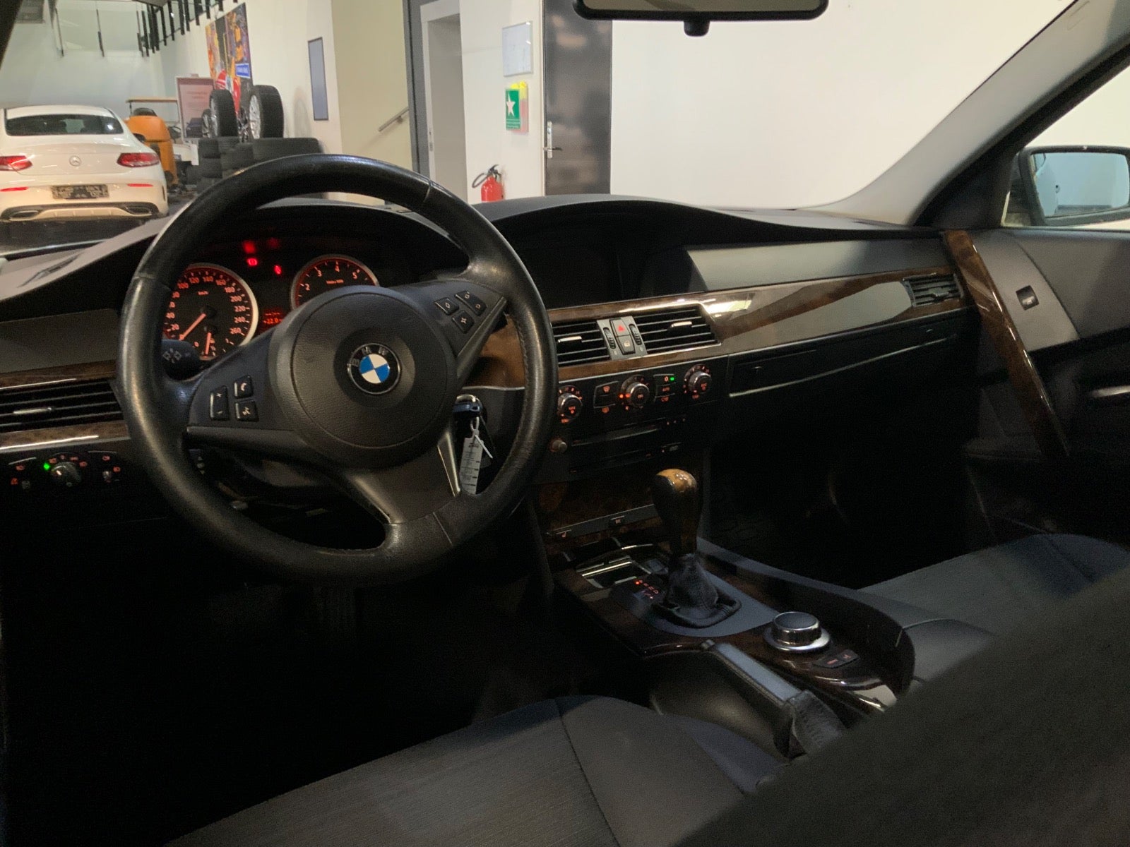 BMW 525i (7/8)