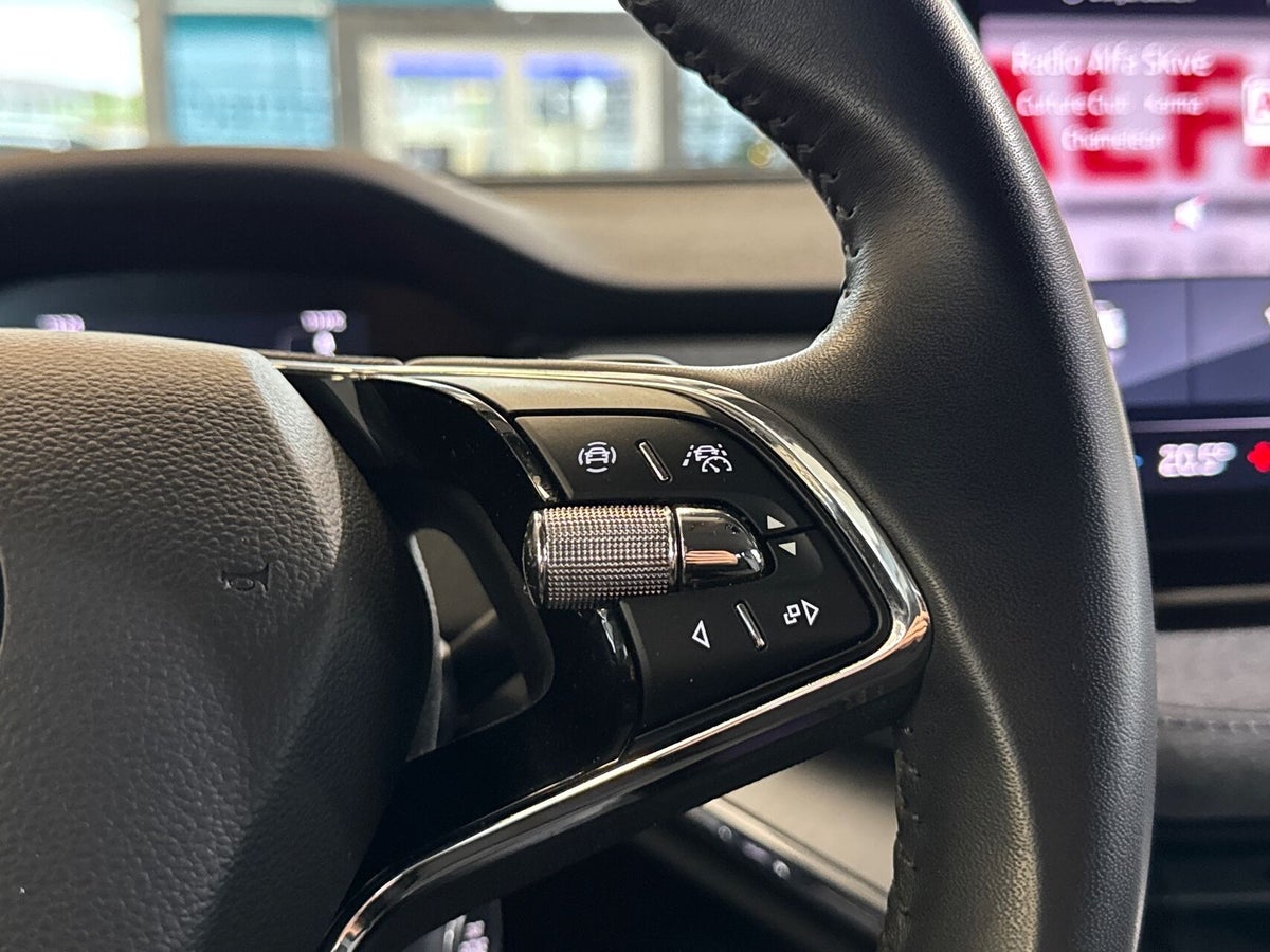 Skoda Enyaq iV Loft billede 18