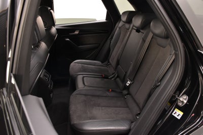 Audi Q5 TFSi e Sport quattro S-tr.