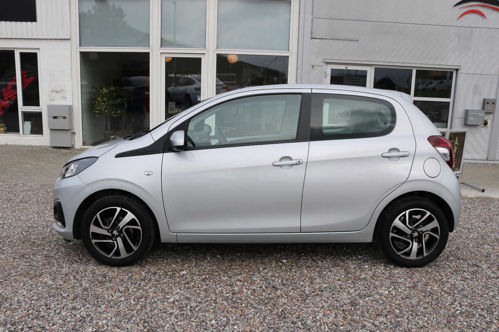 Peugeot 108 e-VTi 72 Infinity