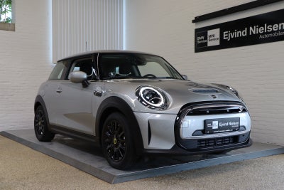 MINI Cooper SE Classic Trim