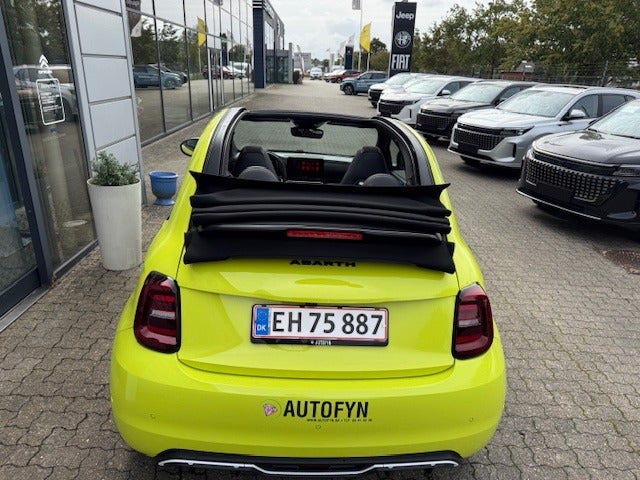 Fiat 500e la Prima Cabrio