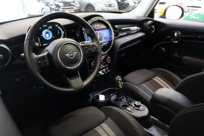 MINI Cooper SE Camden Edition