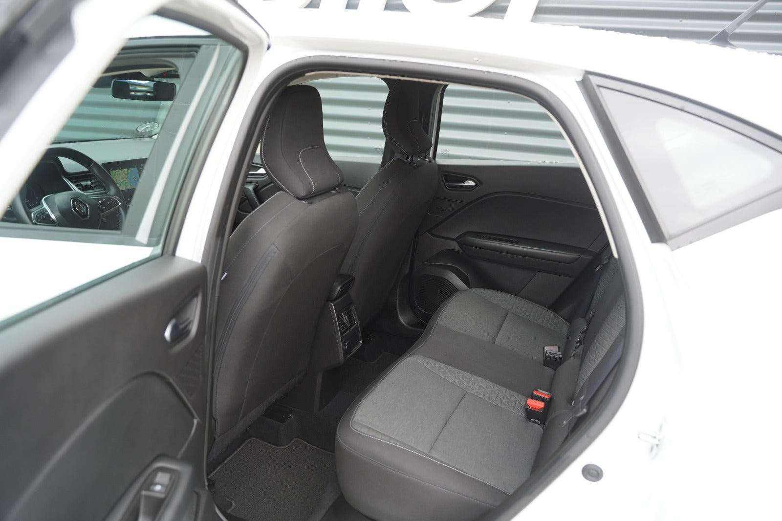 Billede af Renault Captur 1,6 E-Tech Zen