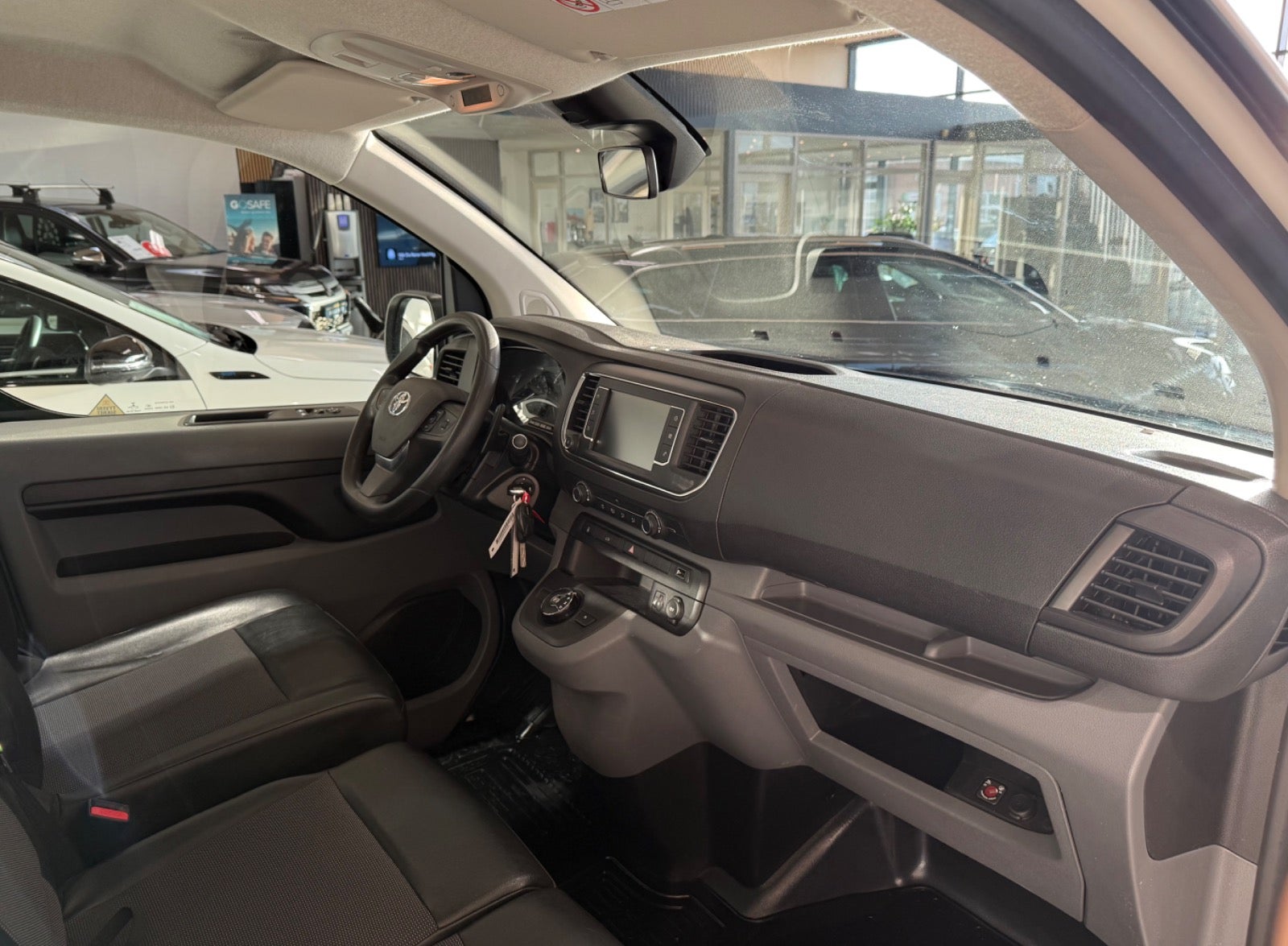 Billede af Toyota ProAce 2,0 D 120 Medium Comfort Master aut.