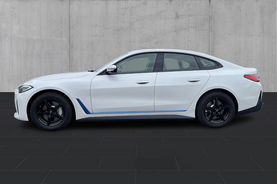 BMW i4 eDrive35 2023