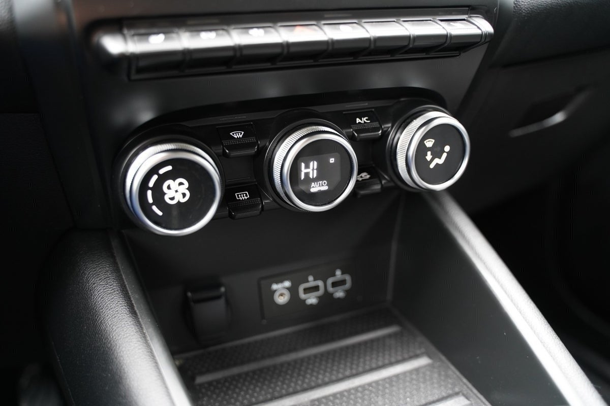 Billede af Renault Captur 1,6 E-Tech Intens