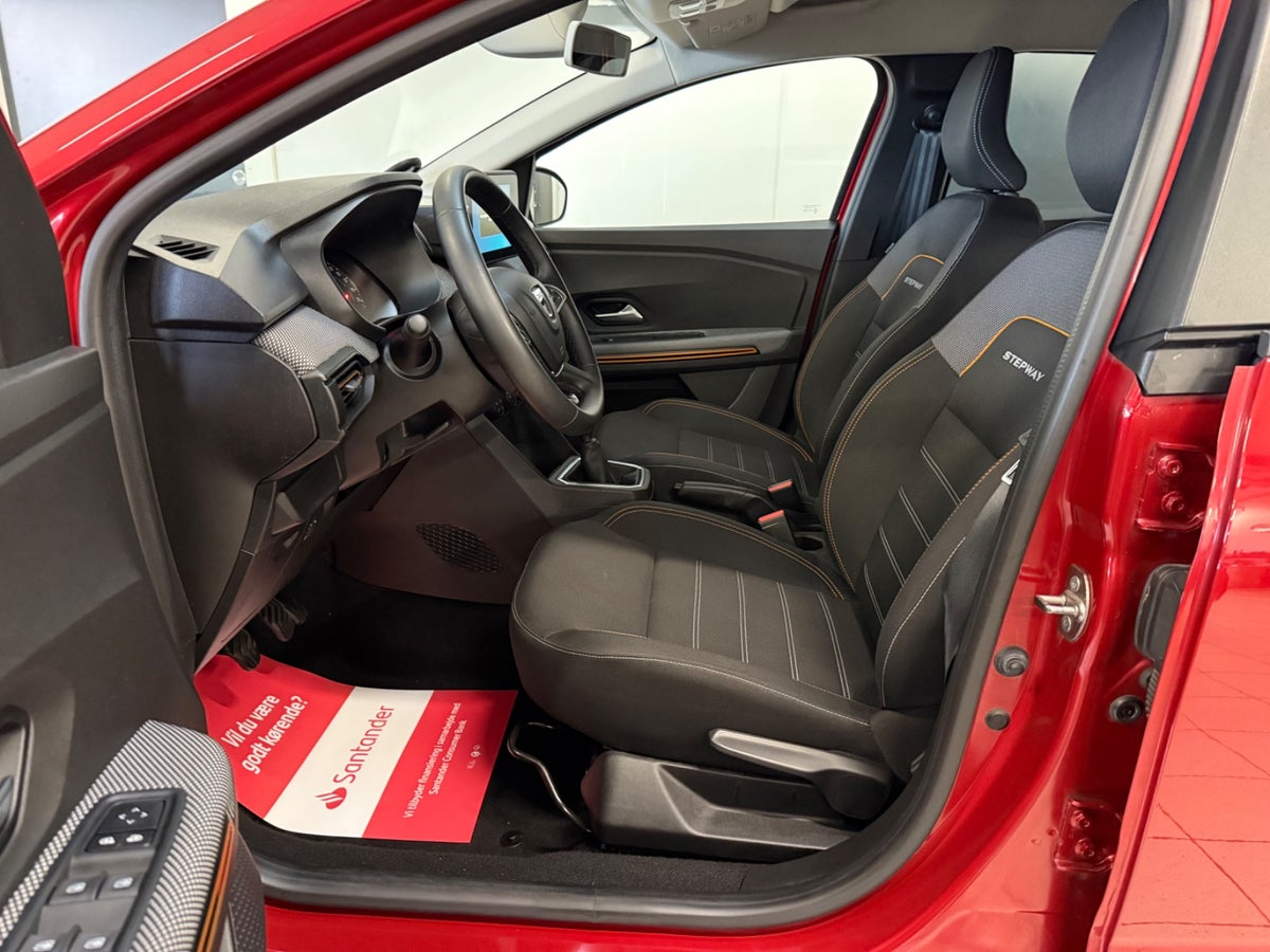 Dacia Sandero Stepway TCe 90 Comfort Dacia Sandero Stepway TCe 90 Comfort