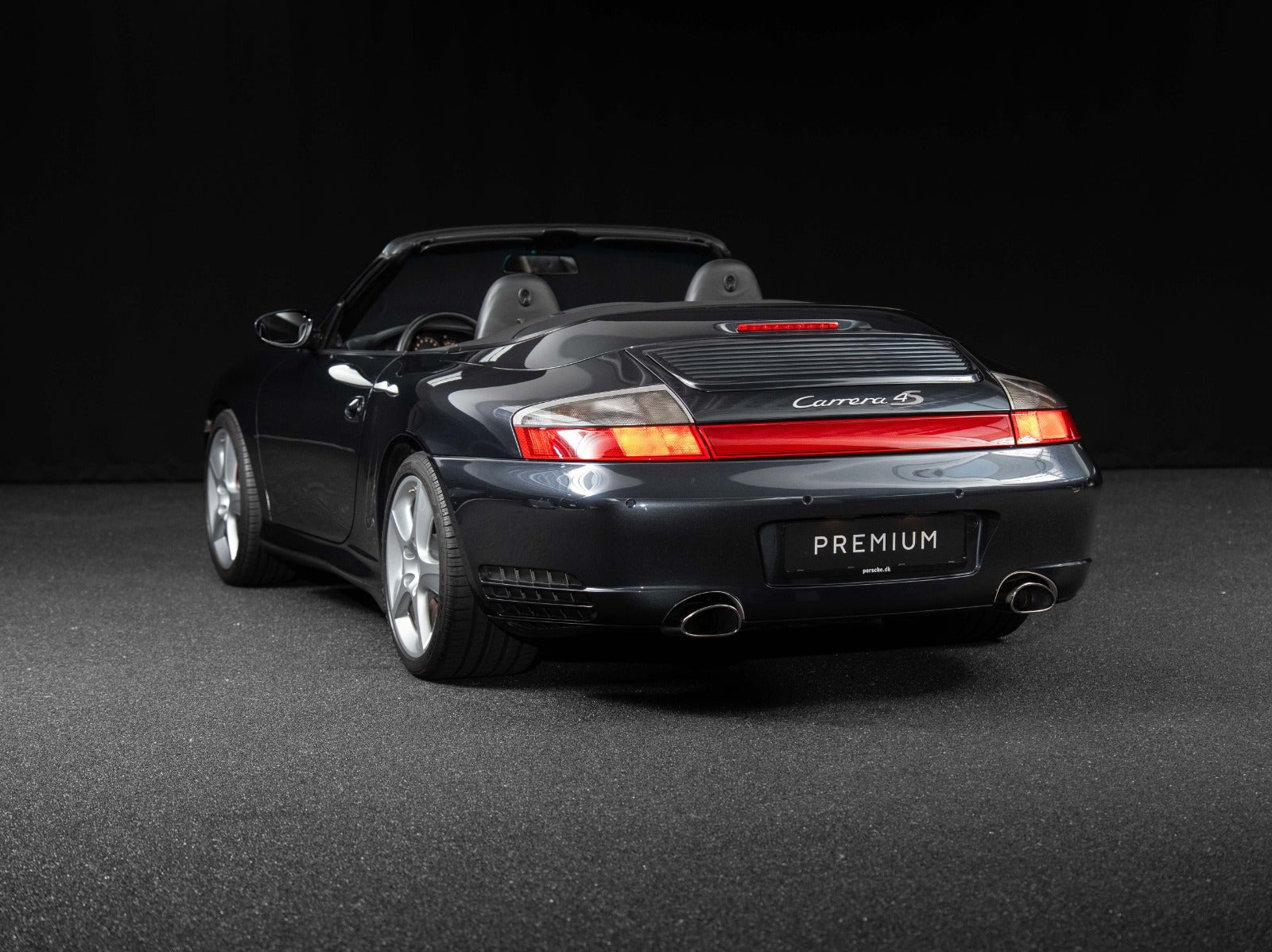 Gallery image 2 of 18