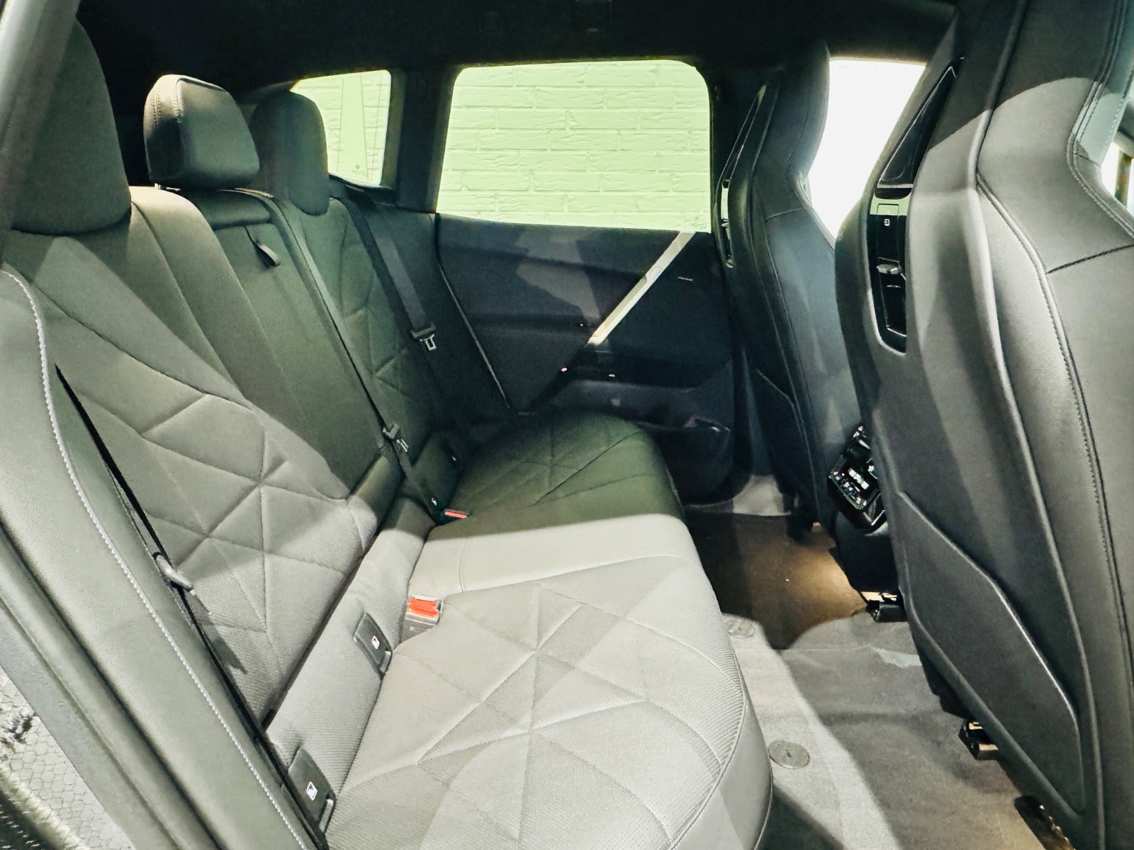 BMW iX  xDrive40 Supercharged,  5-dørs