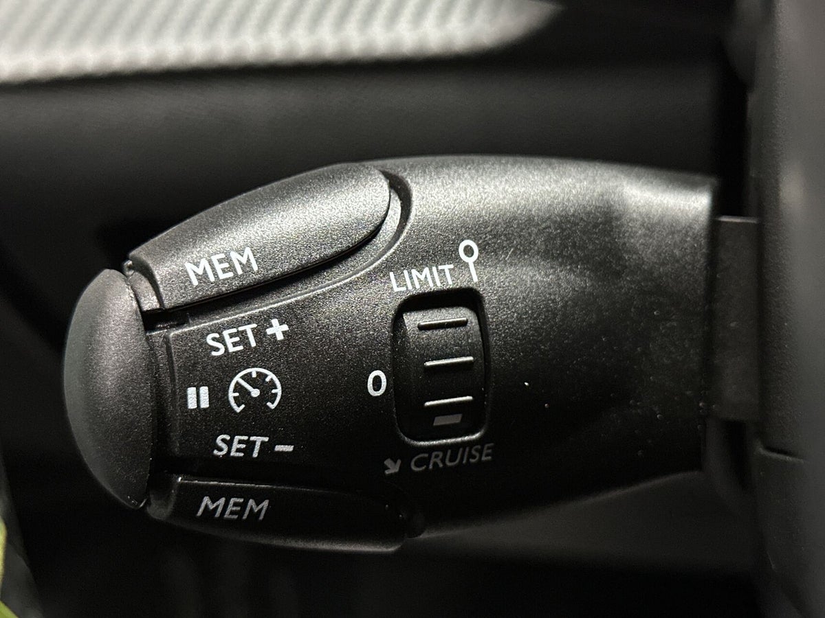 Peugeot e-2008 GT billede 15