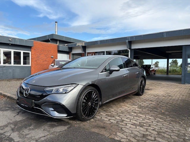 Mercedes EQE300 AMG Line