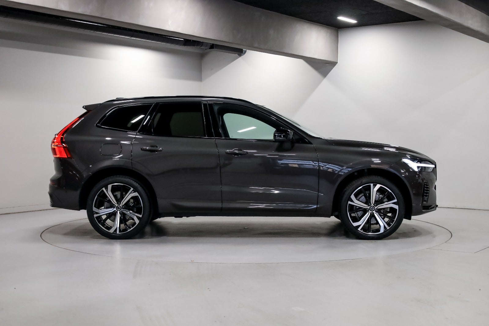 Volvo XC60 2,0 T8 ReCharge R-Design aut. AWD