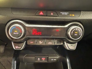 Kia Stonic T-GDi Attraction+