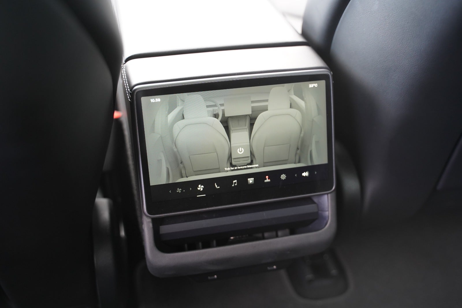 Billede af Tesla Model 3  RWD