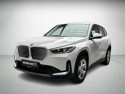 BMW iX1 eDrive20 X-Line
