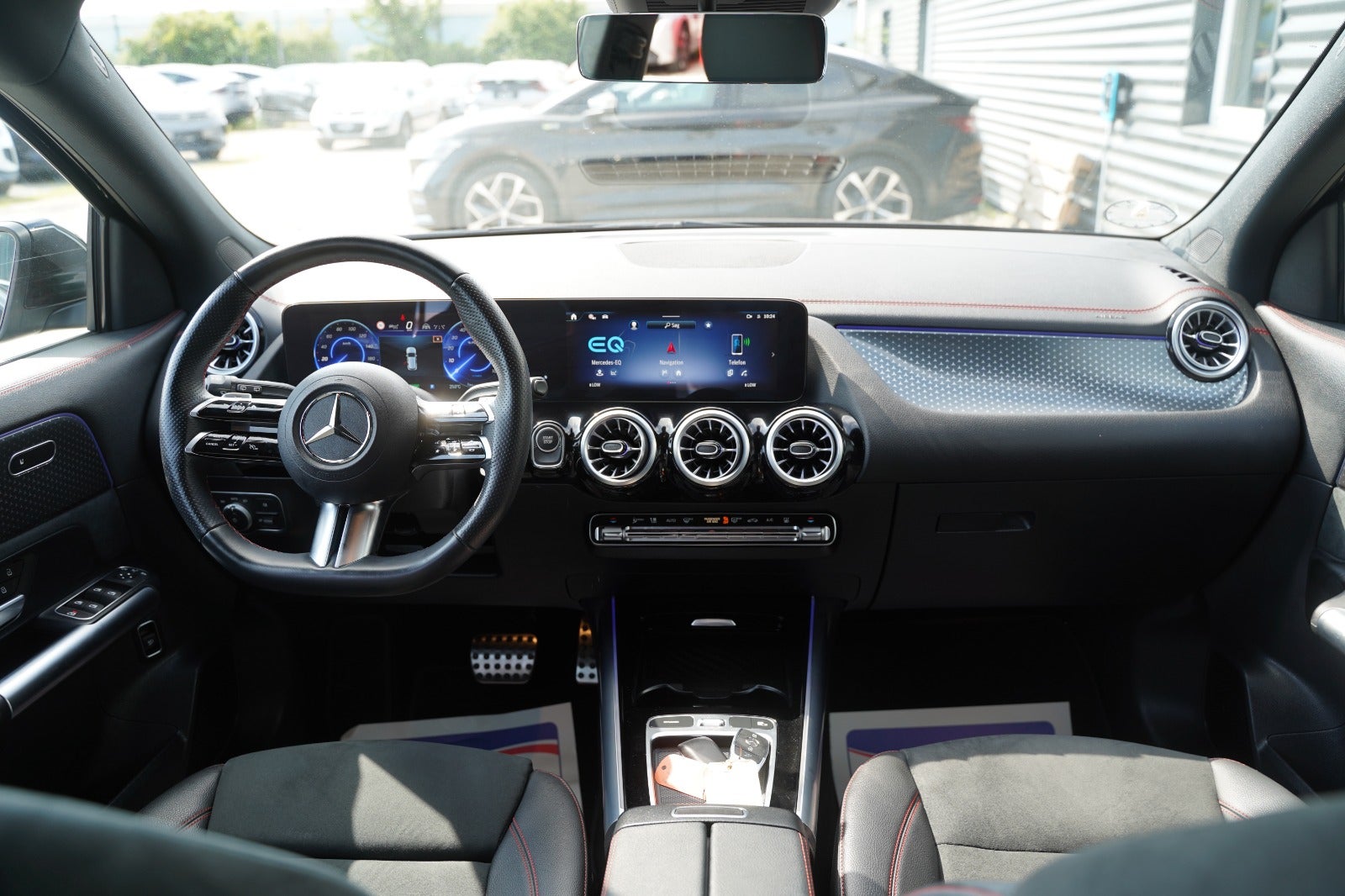 Billede af Mercedes EQA350  AMG Line 4Matic
