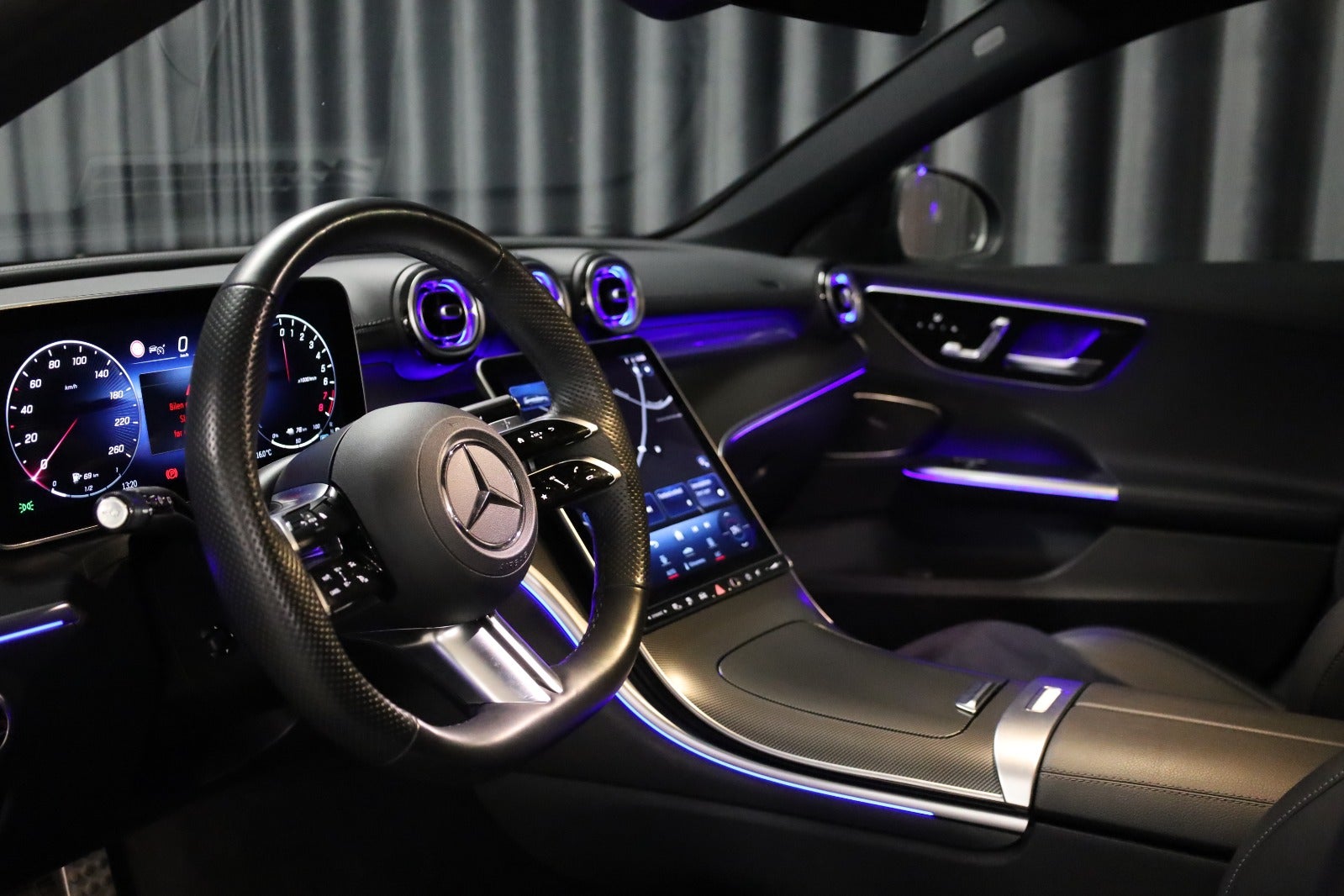 Mercedes C300 e AMG Line stc. aut.
