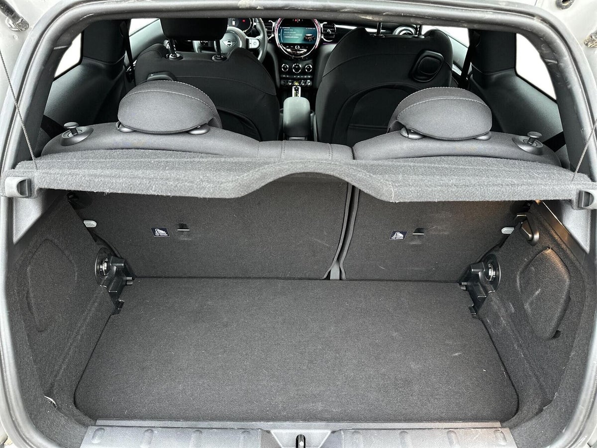 MINI Cooper SE Classic Trim billede 13