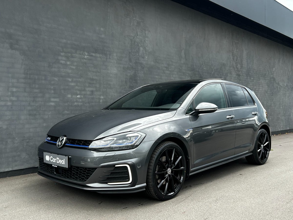 VW Golf VII billede