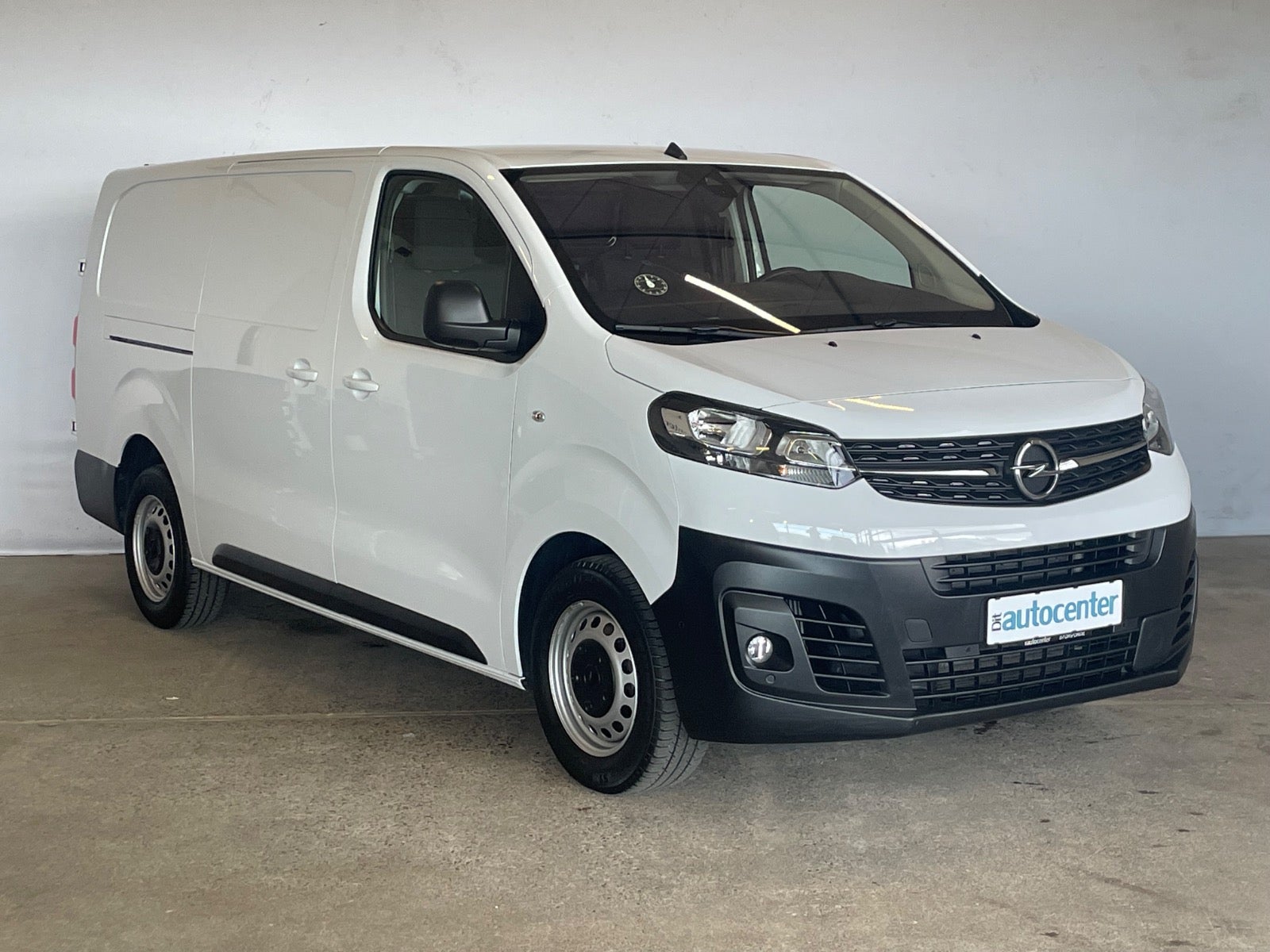 Opel Vivaro D 145 Enjoy+ L3V2 aut.