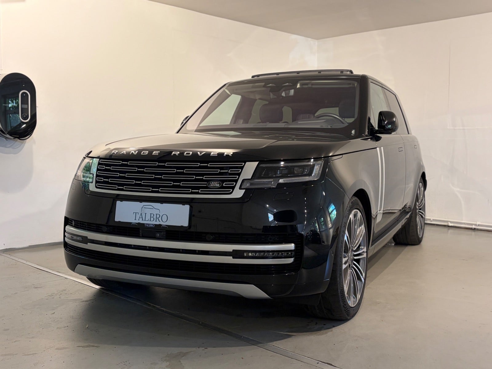 Land Rover – Range Rover
