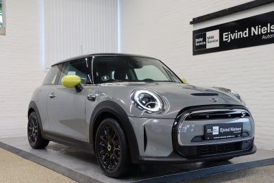 MINI Cooper SE Camden Edition