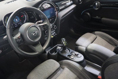 MINI Cooper SE Camden Edition