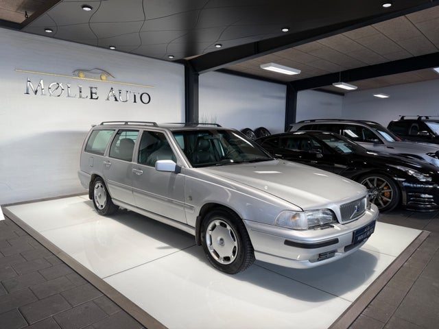 Volvo V70 2,4 