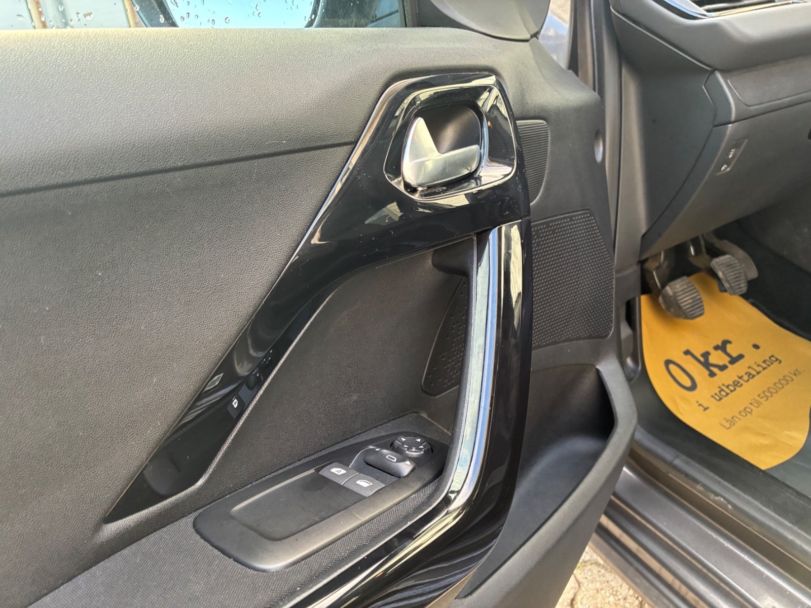 Billede af Peugeot 208 1,2 VTi 82 Strike
