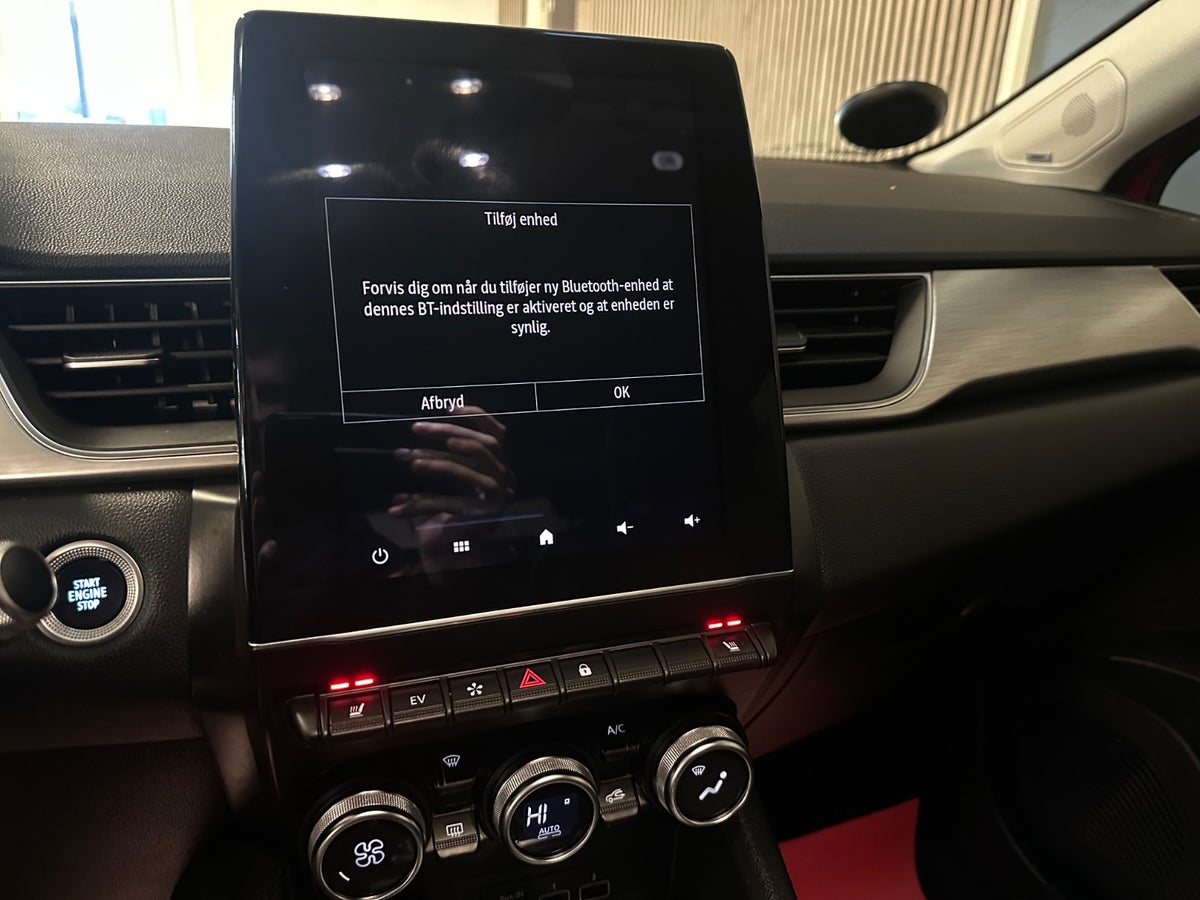 Renault Captur E-Tech Intens