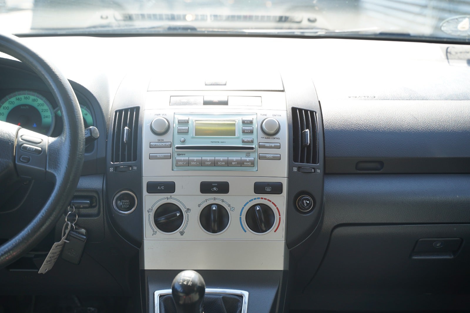 Billede af Toyota Corolla Verso 1,8 Terra 7prs