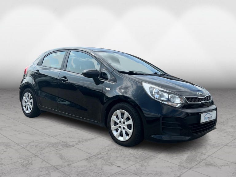 Kia Rio CVVT Attraction