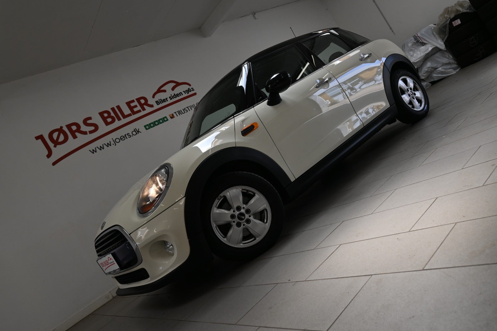 MINI Cooper 