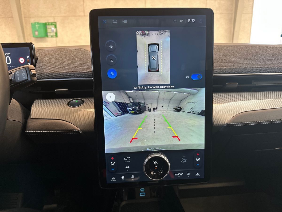 Ford Mustang Mach-E Standard Range billede 17