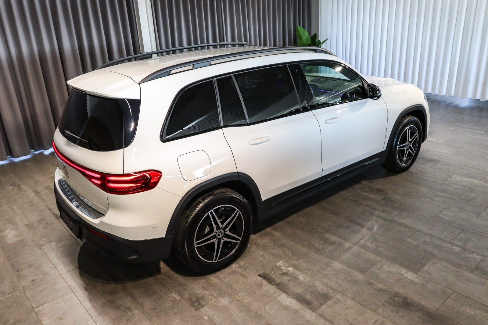 Billede af Mercedes EQB250+  AMG Advance
