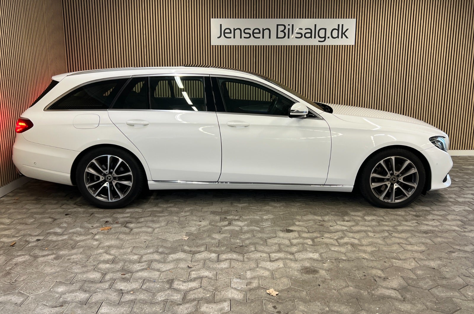 Mercedes E220 d Avantgarde stc. aut.