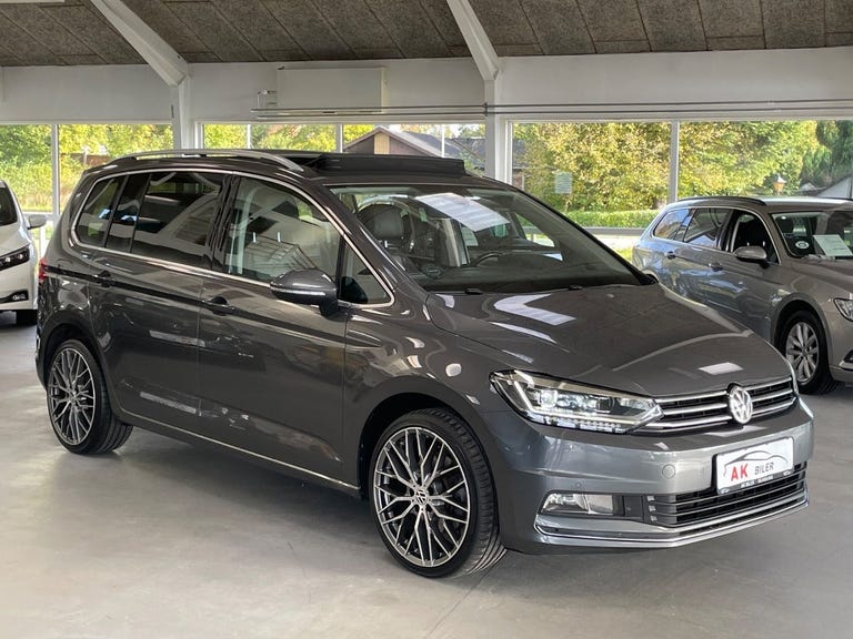 VW Touran TDi 115 Highline DSG